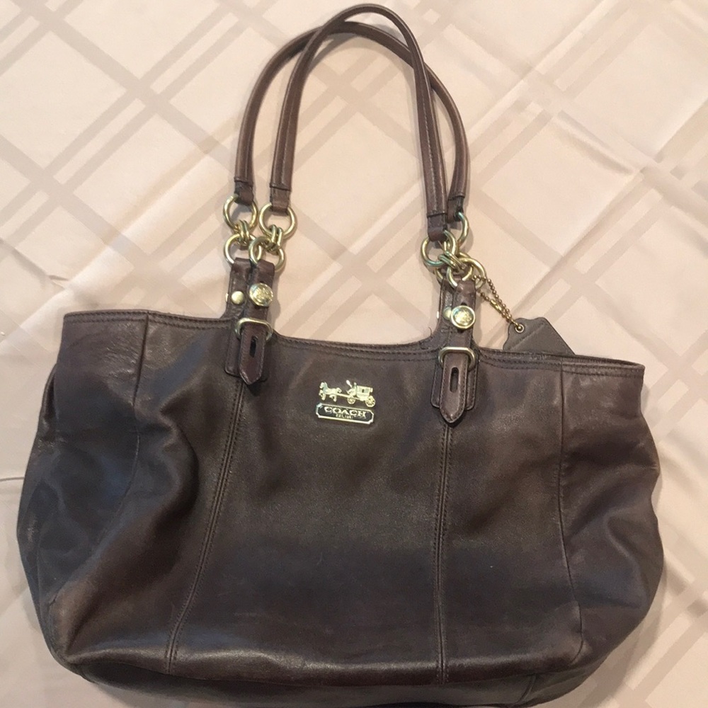 *SOLD* Coach Leather tote bag